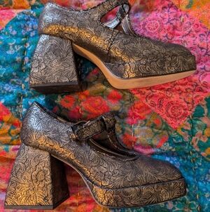 circus sam edelman black and gold platform mary janes